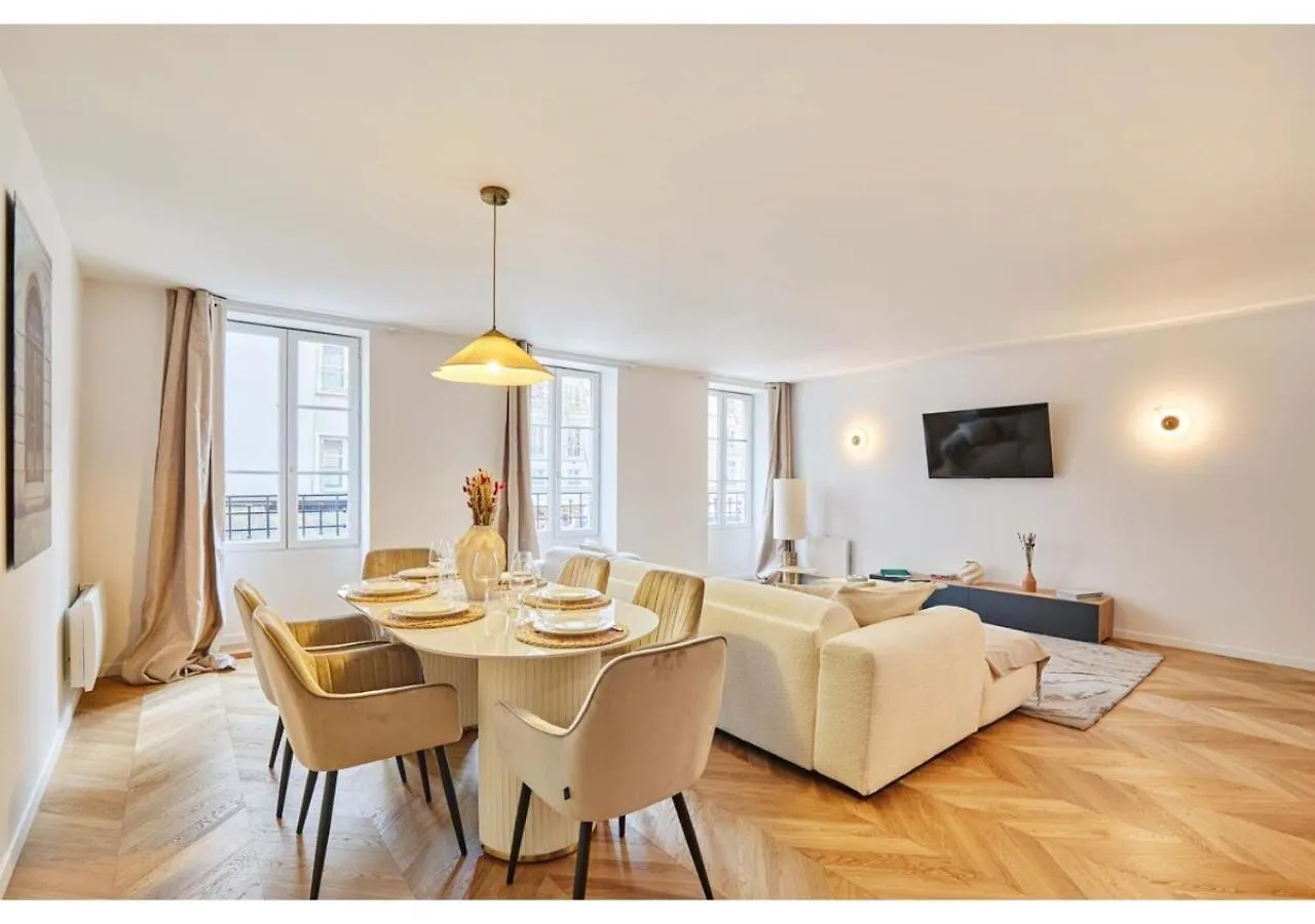 Sublim Ac Apartment Opera Madeleine Paris